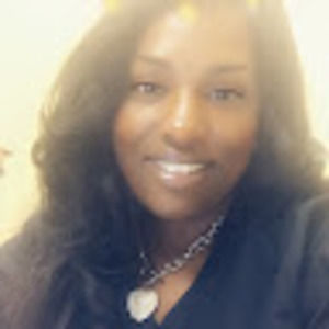 Meet your Posher, Daisa